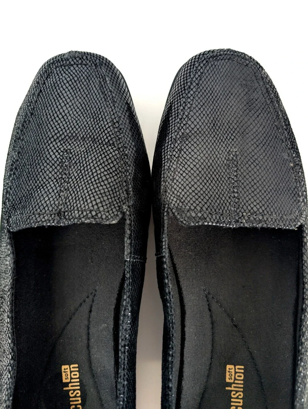 Clarks Collection Black Embossed Leather Loafers Snake Print Flat Loafers 6.5